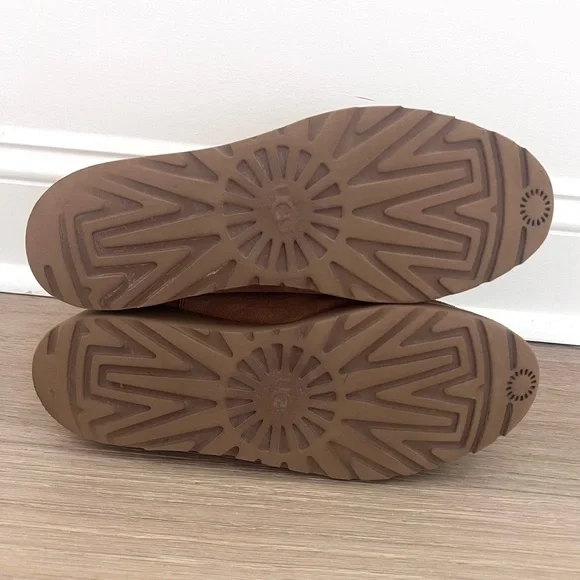 Women's UGG Kristin Suede Sheepskin Wedge Ankle Boots Chestnut Size 9.5 #1012497 - Picture 8 of 9